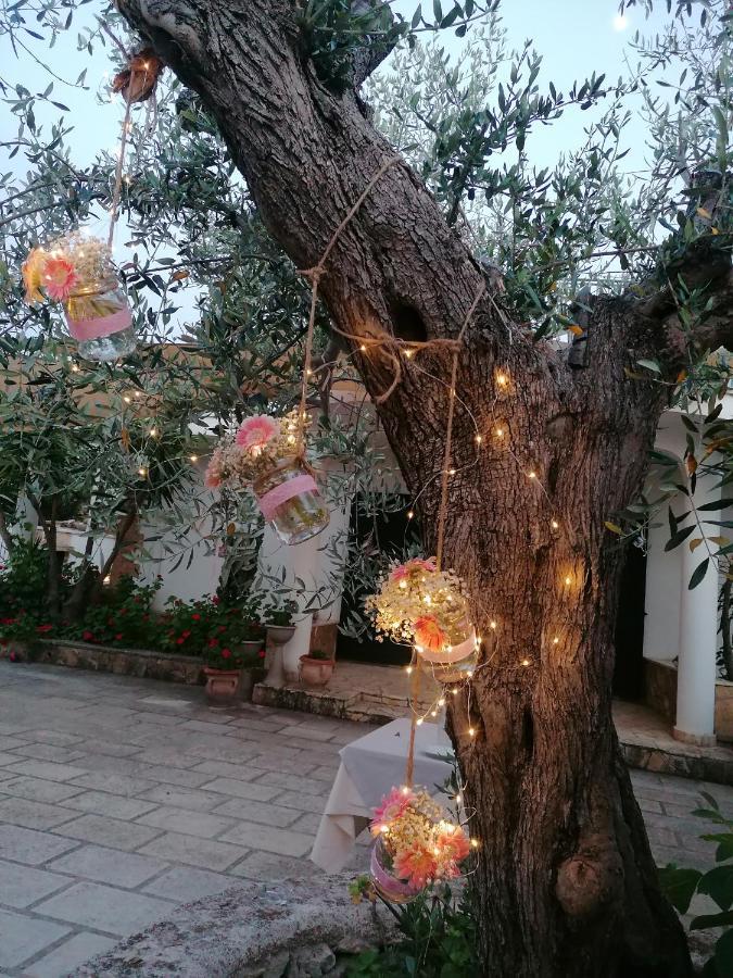 Masseria Agriturismo Il Sorriso Degli Ulivi - Dimora Di Charme ガリポリ エクステリア 写真