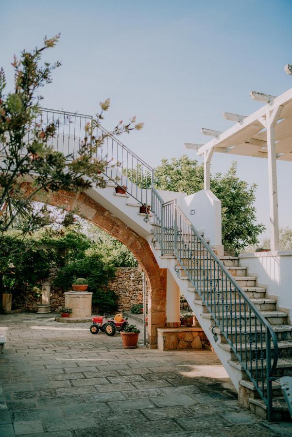 Masseria Agriturismo Il Sorriso Degli Ulivi - Dimora Di Charme ガリポリ エクステリア 写真